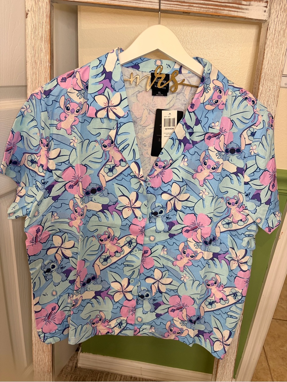 🌺 Disney Stitch & Angel Tropical Button Up Shirt XL NWT